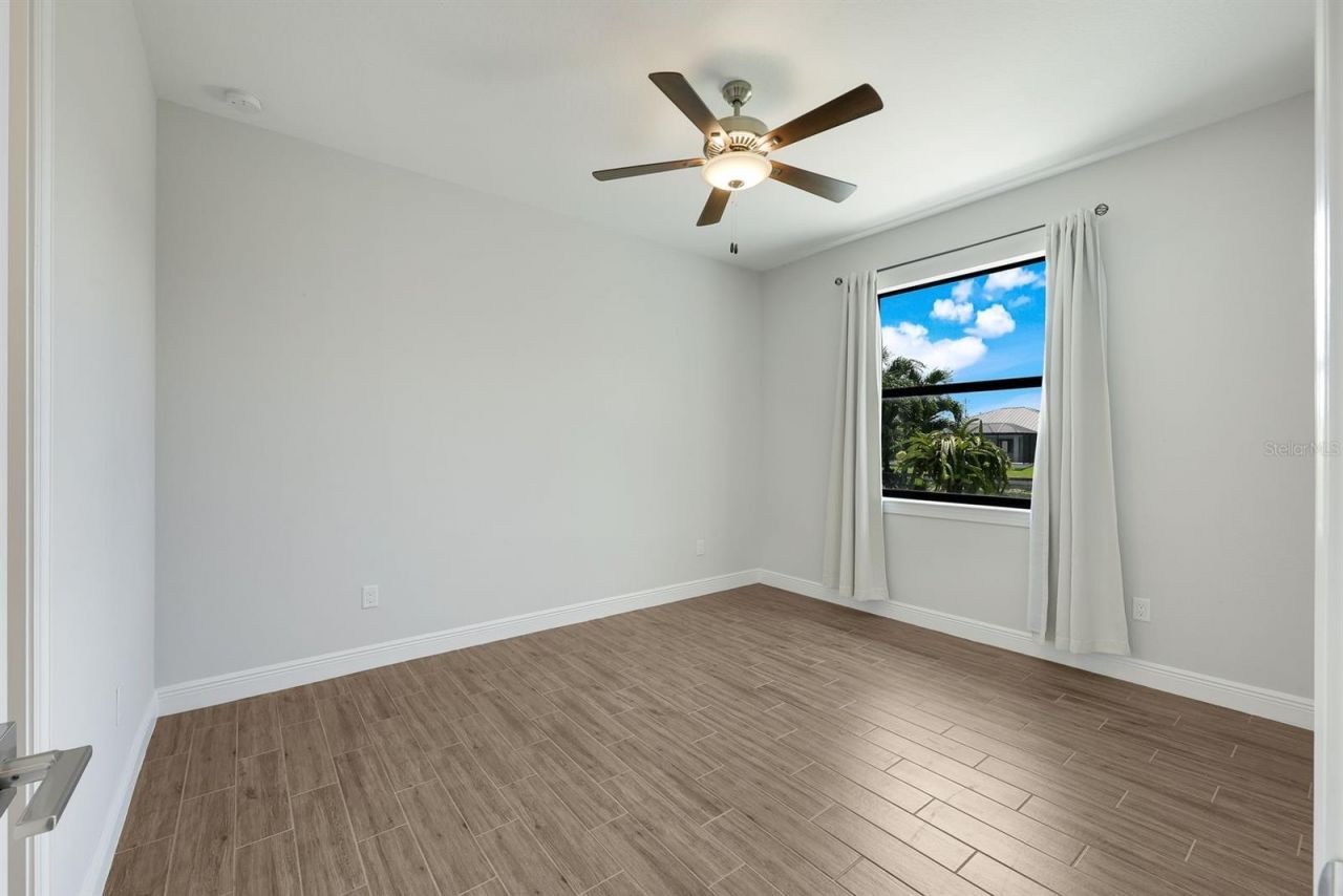 2126 NE 2nd Street, Cape Coral, FL 33909 Photo