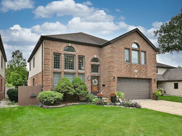 1739 Farwell Avenue , Des Plaines, IL 60018