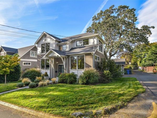 2680 Margate Ave , Oak Bay, BC V8S 3A7