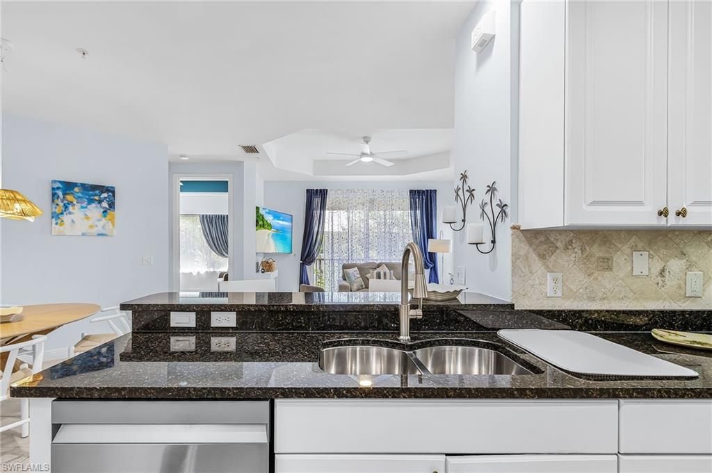 1405 Sweetwater Cv , Unit 204, Naples, FL 34110 Photo