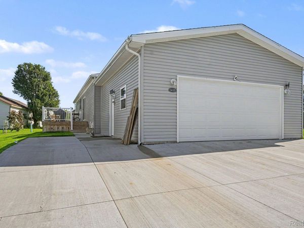 16125 Suffolk Drive , Holly Township, Mi 48442