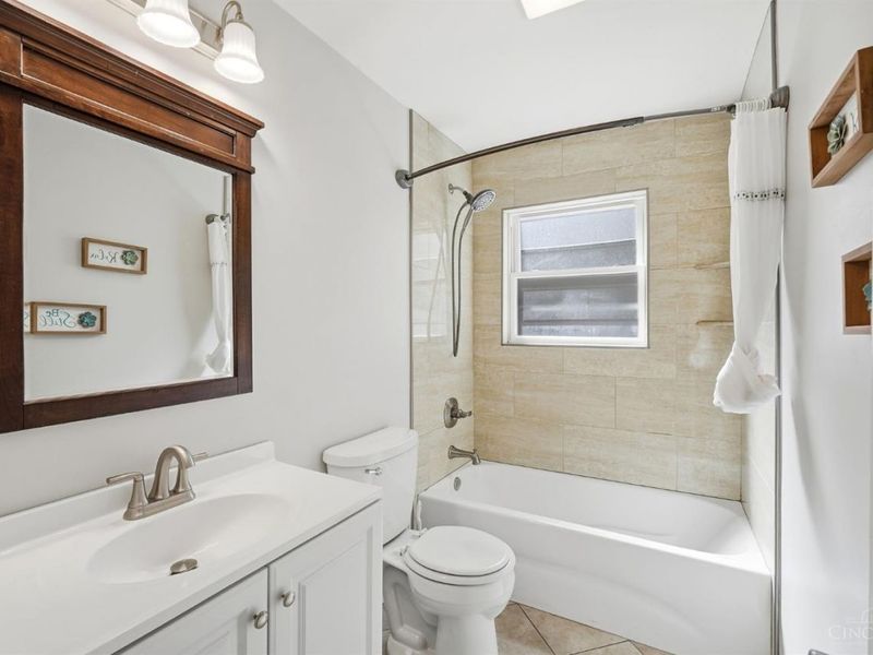 9520 West Avenue, Blue Ash, OH 45242 Photo 20