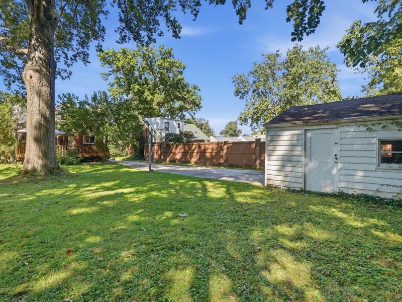 9520 West Avenue, Blue Ash, OH 45242 Photo 35