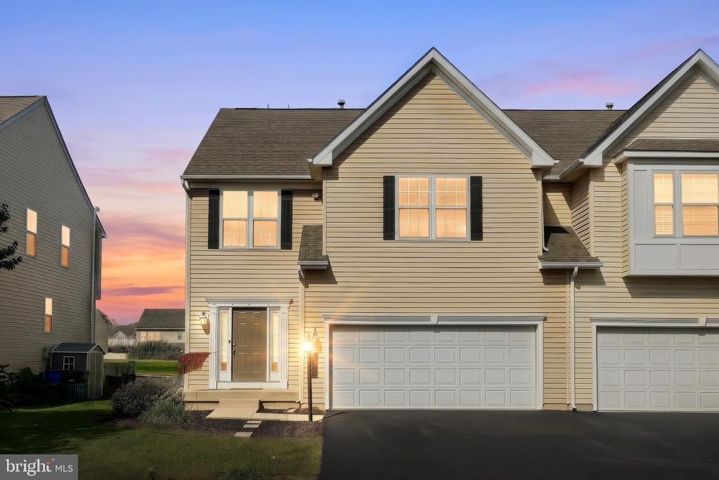 2521 VILLAGE ROAD , DOVER, PA 17315