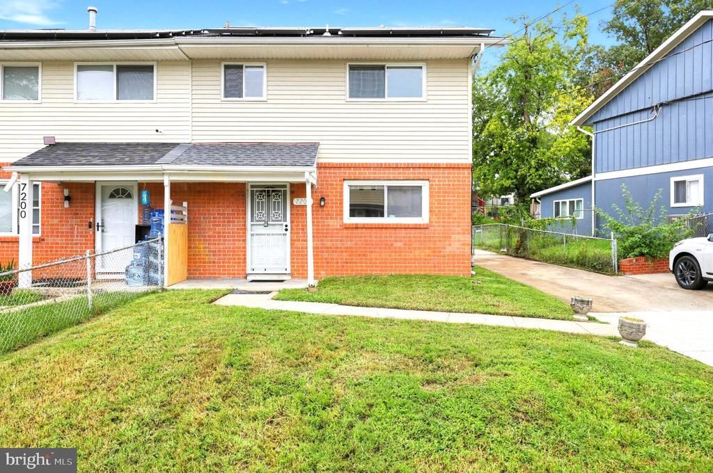 7202 G STREET, CAPITOL HEIGHTS, MD 20743