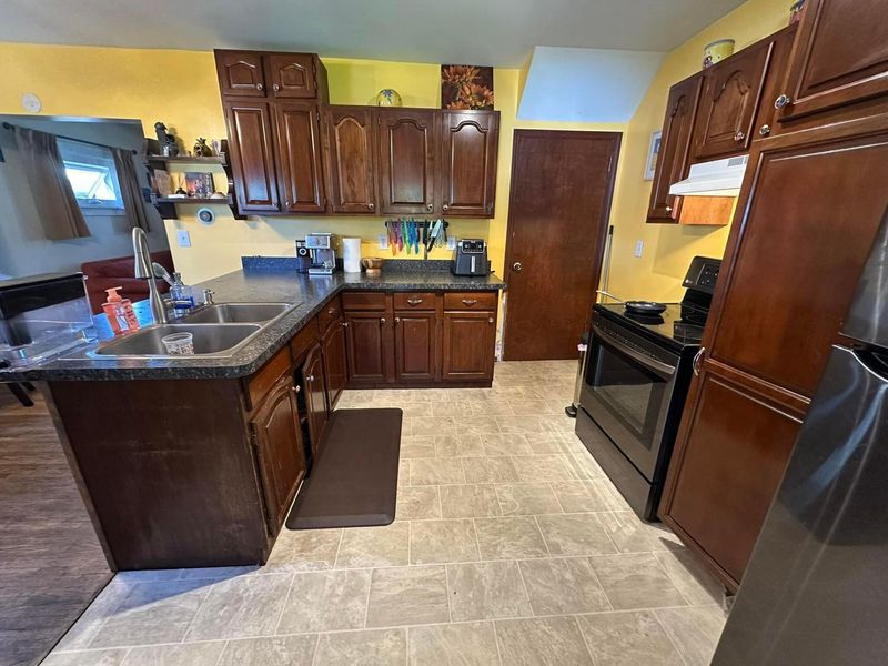 2194 Sale Road, Columbus, OH 43224 Photo 4
