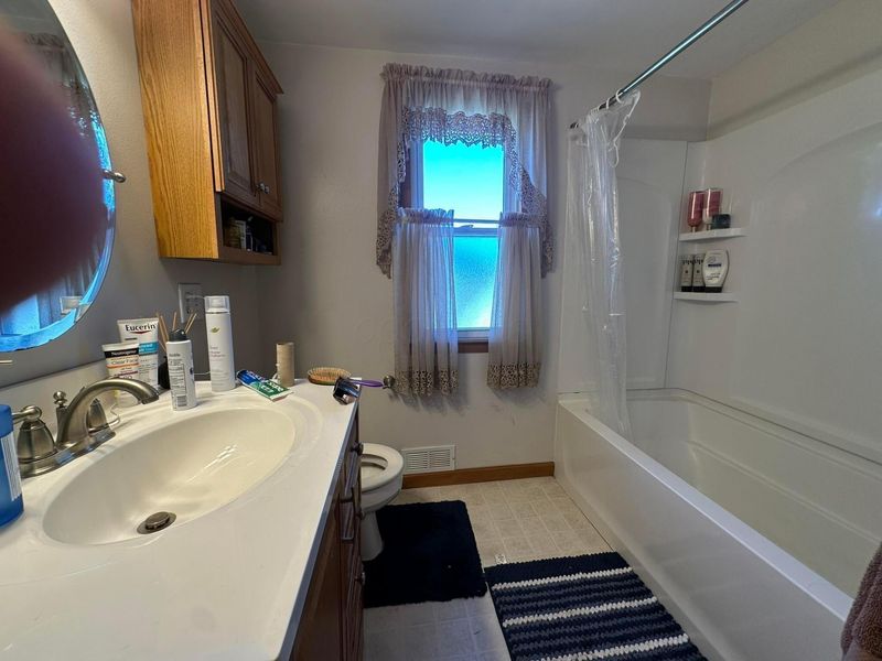2194 Sale Road, Columbus, OH 43224 Photo 5