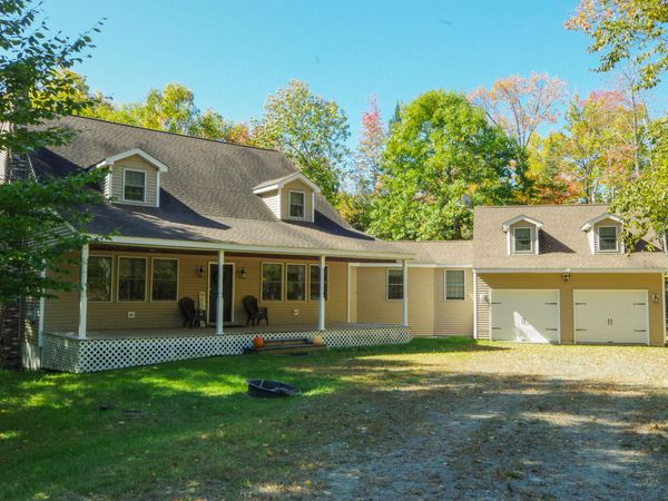 49 Windsor Lane , Dexter, ME 04930