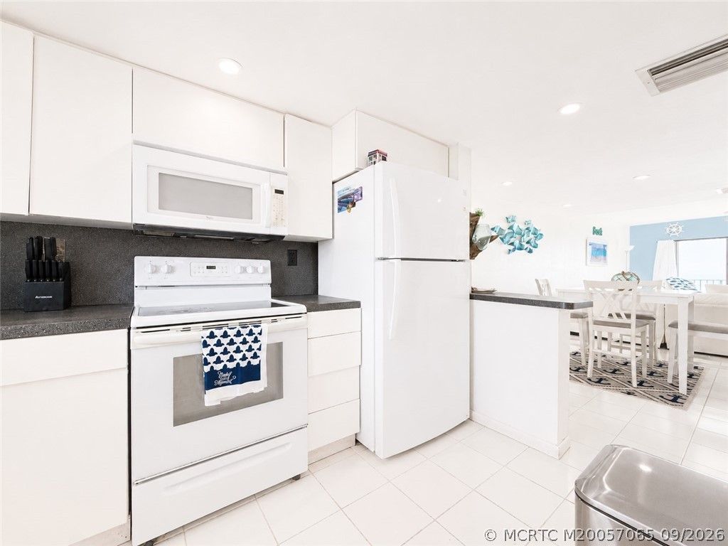 11000 S Ocean Drive , Unit 4I, Jensen Beach, FL 34957 Photo