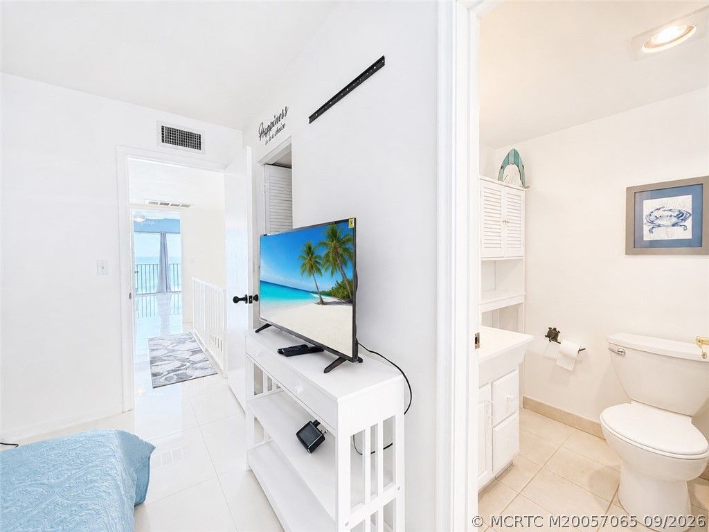 11000 S Ocean Drive , Unit 4I, Jensen Beach, FL 34957 Photo