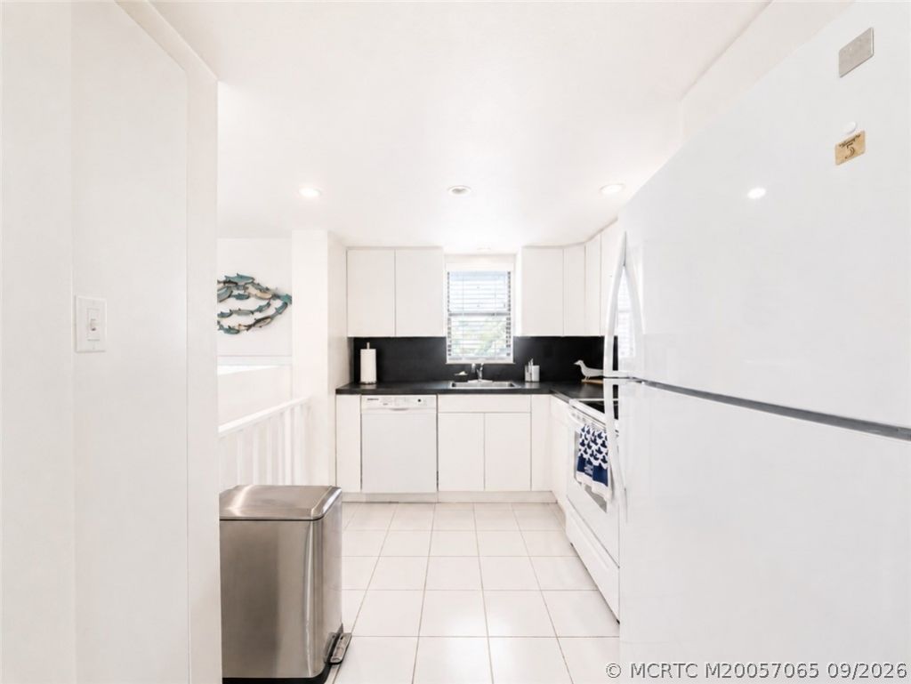 11000 S Ocean Drive , Unit 4I, Jensen Beach, FL 34957 Photo