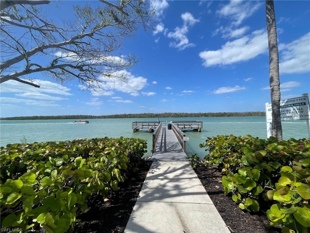4142 Bay Beach Ln , Unit 4, Fort Myers Beach, FL 33931 Photo