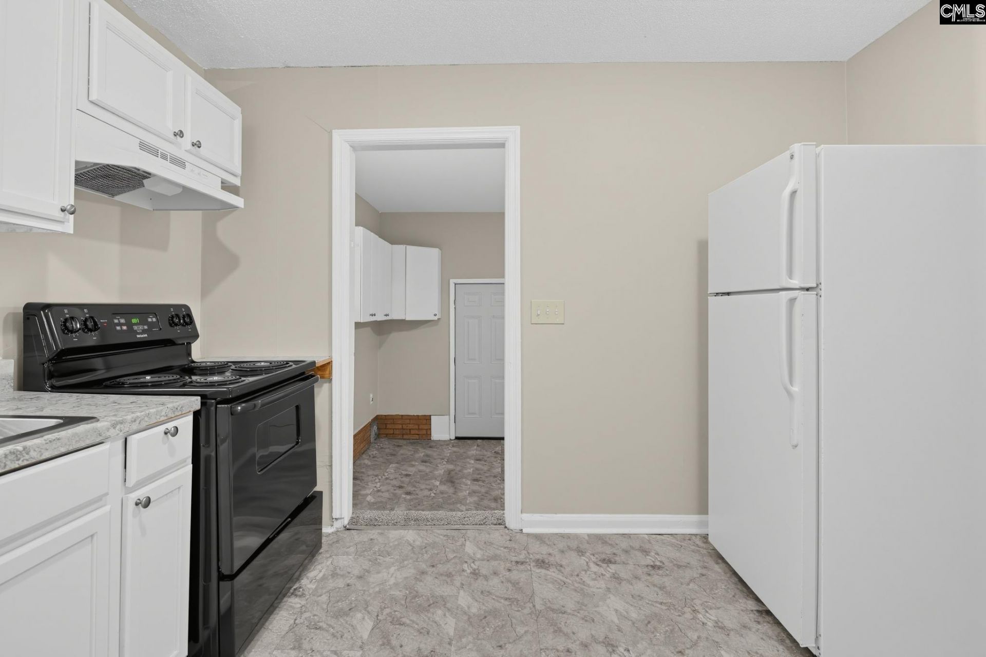 1824 Emerald Valley Road Photo 14