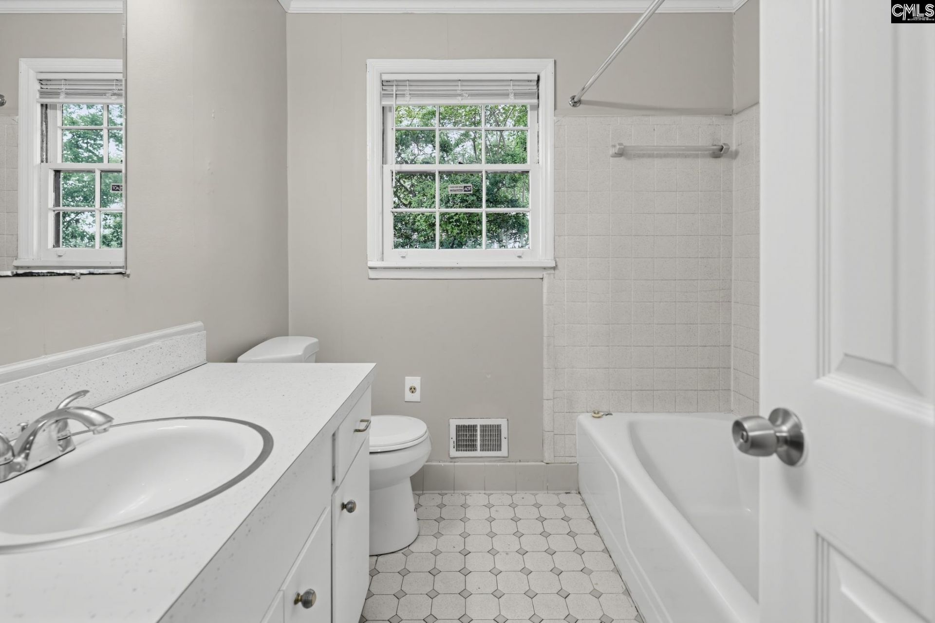 1824 Emerald Valley Road Photo 26