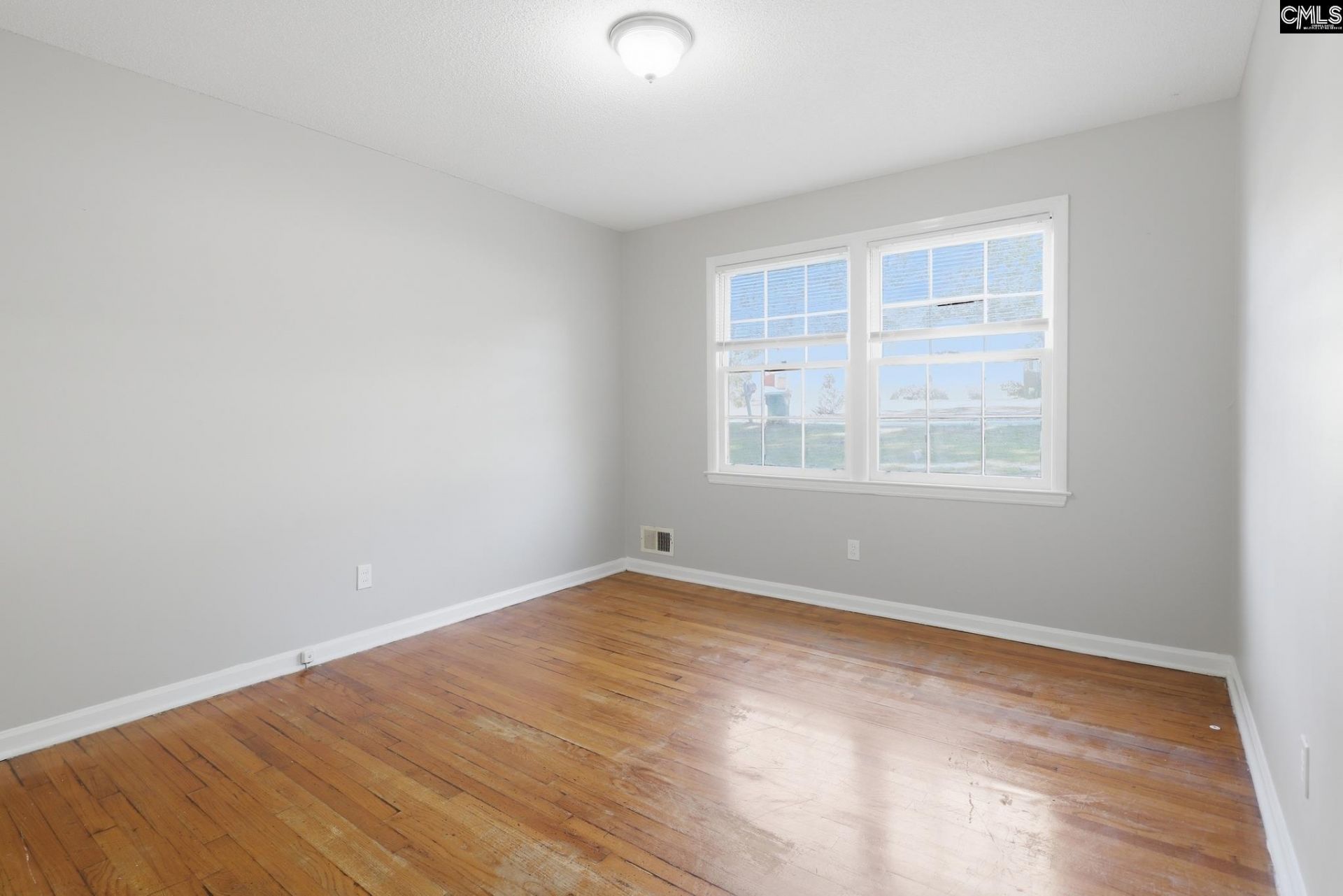 1824 Emerald Valley Road Photo 36