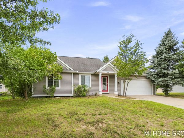 3849 142nd Avenue, Holland, MI 49424