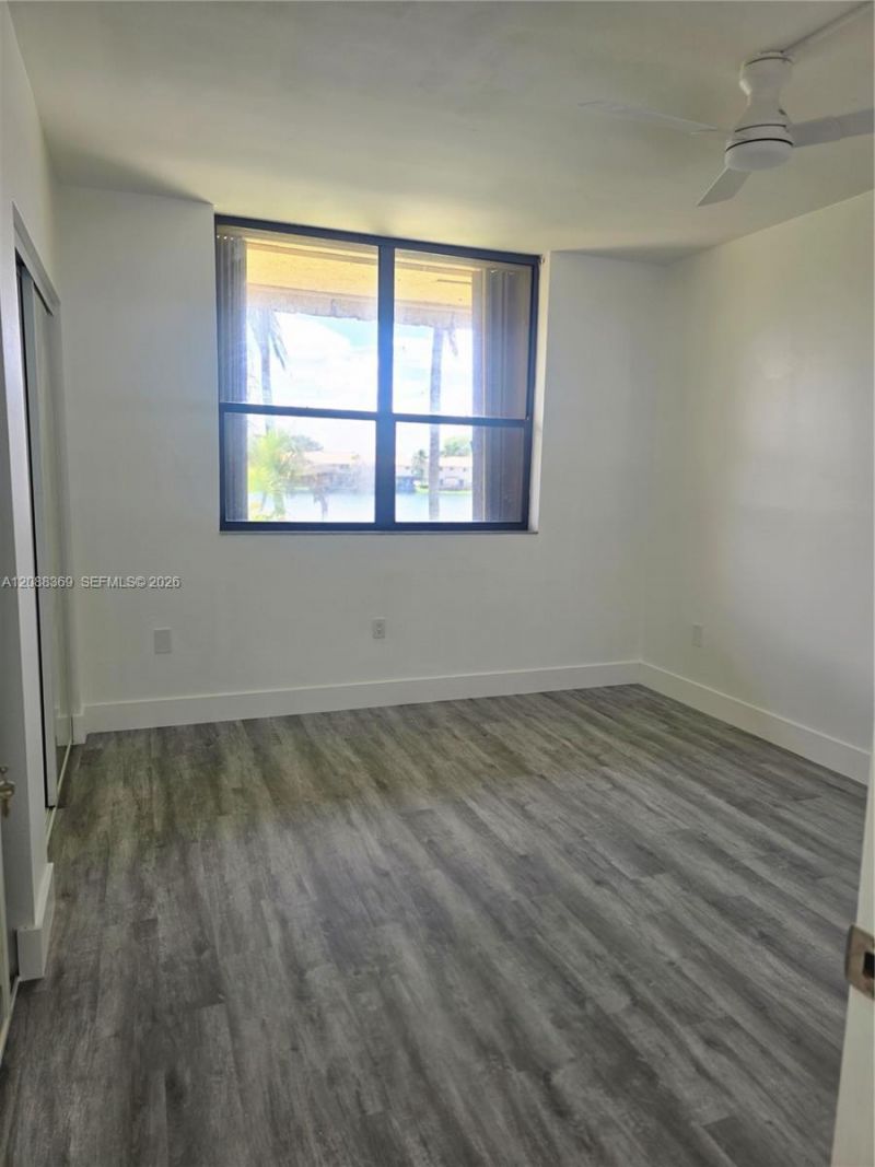 840 NE 199th St, Unit 208B, Miami, FL 33179 Photo