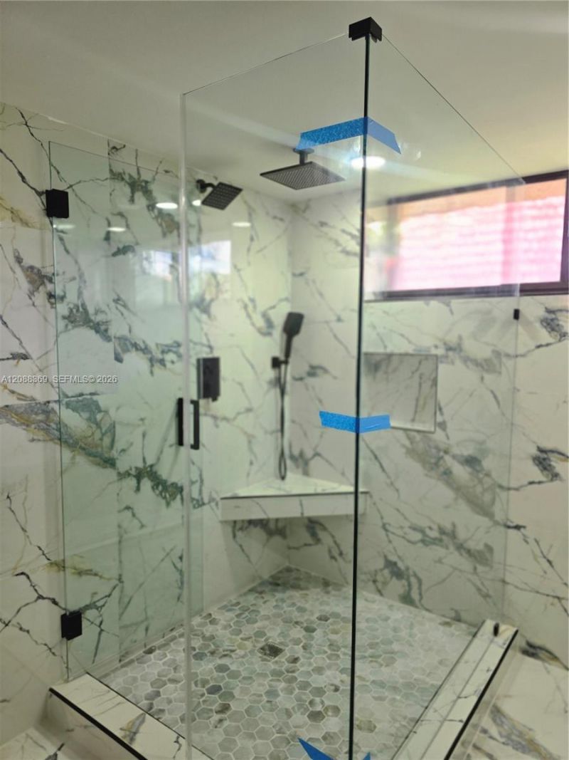840 NE 199th St, Unit 208B, Miami, FL 33179 Photo