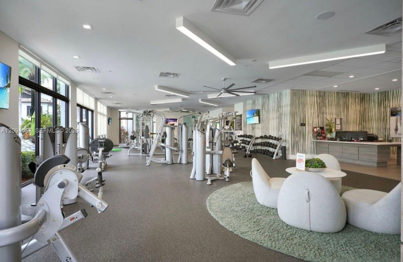 8167 NW 41st St , Unit E-208, Doral, FL 33166 Photo