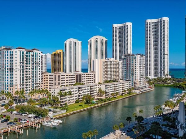 500 Bayview Dr , Unit 1227, Sunny Isles Beach, FL 33160