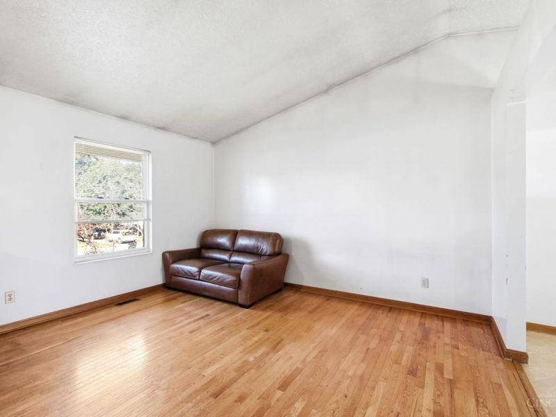 11968 Seventh Avenue, Sycamore Township, OH 45249 Photo 4
