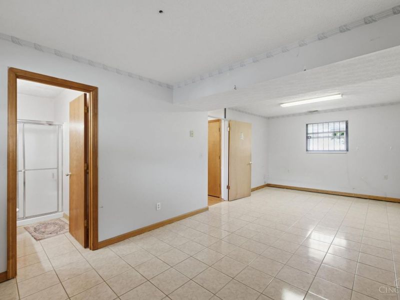 11968 Seventh Avenue, Sycamore Township, OH 45249 Photo 6