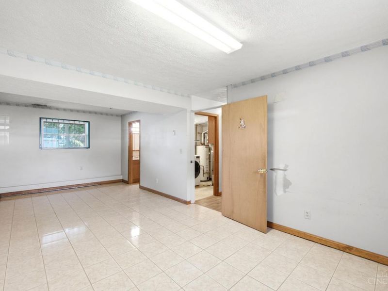 11968 Seventh Avenue, Sycamore Township, OH 45249 Photo 7