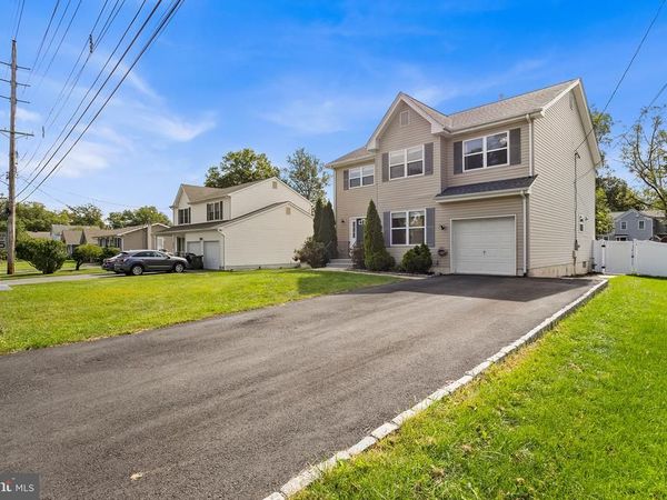321 GRANT AVENUE, HIGHTSTOWN, NJ 08520