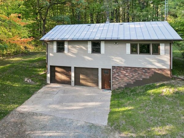 395 COUNTY ROAD A NORTH, Amherst Jct, WI 54407