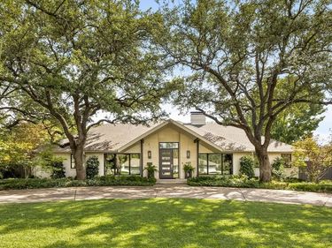 4418 Crooked Lane, Dallas, TX 75229