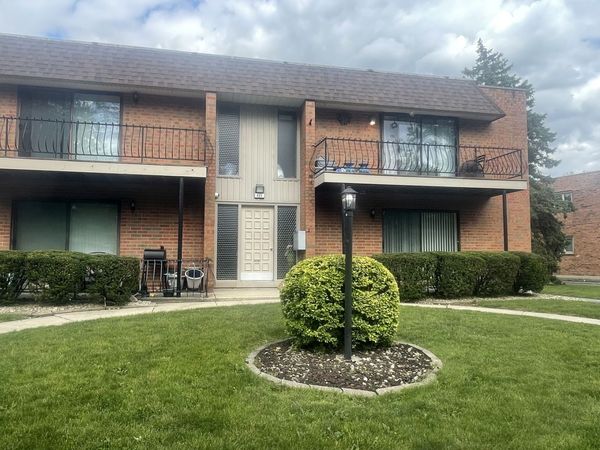 623 N Carroll Parkway , Unit 101, Glenwood, IL 60425