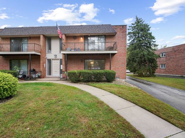 623 N Carroll Parkway, Unit 101, Glenwood, IL 60425