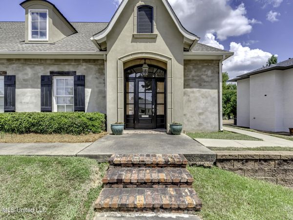 213 Katherine, Flowood, MS 39232