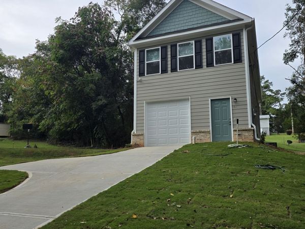67 Woodbine Street, Commerce, GA 30529