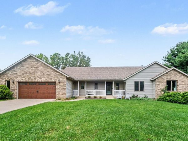 8969 Myers Lake Avenue NE, Rockford, MI 49341