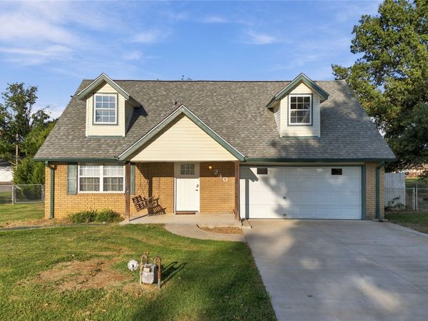 240 Green Valley Road , Inola, OK 74036