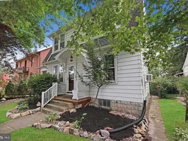 34 S 24TH STREET , CAMP HILL, PA 17011