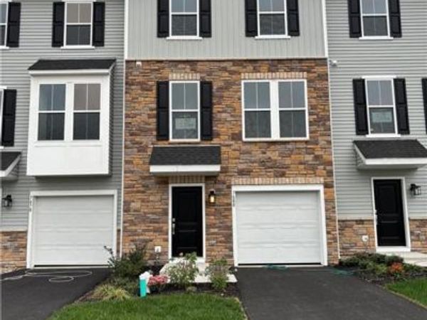 7680 CLAYTON AVENUE, COOPERSBURG, PA 18036