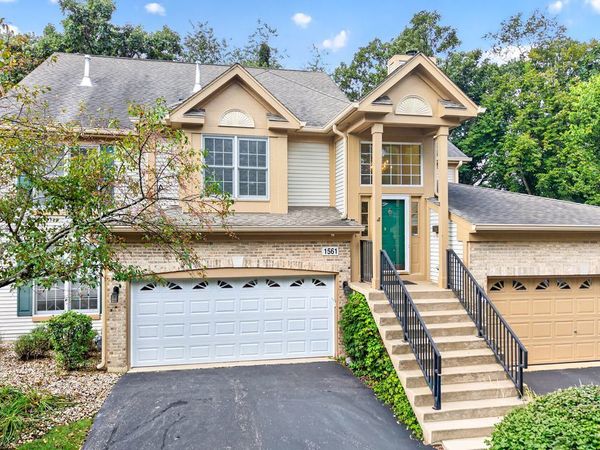 1561 Treeline Court , Unit 1561, Naperville, IL 60565