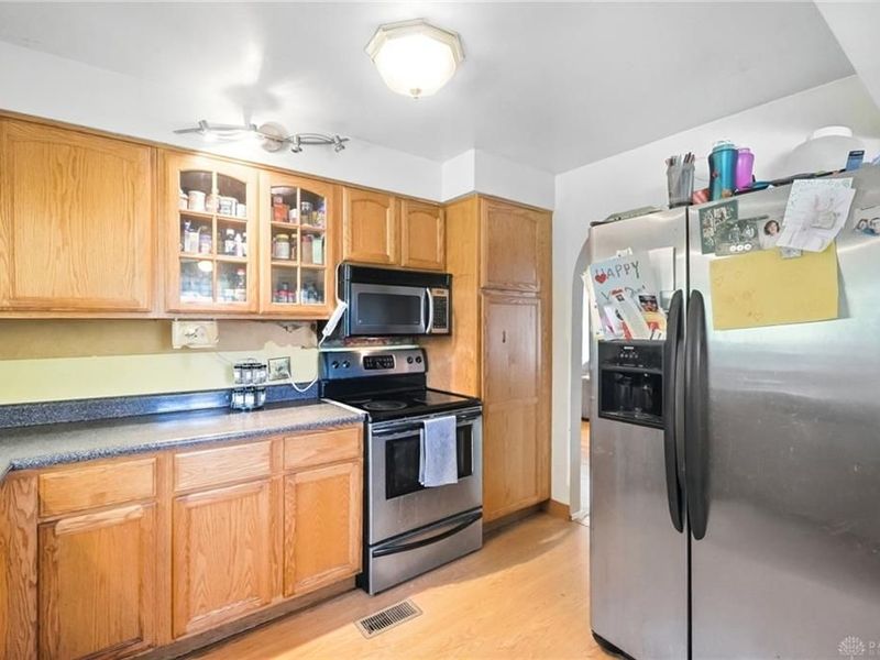 4525 E National Road, Springfield, OH 45505 Photo 10