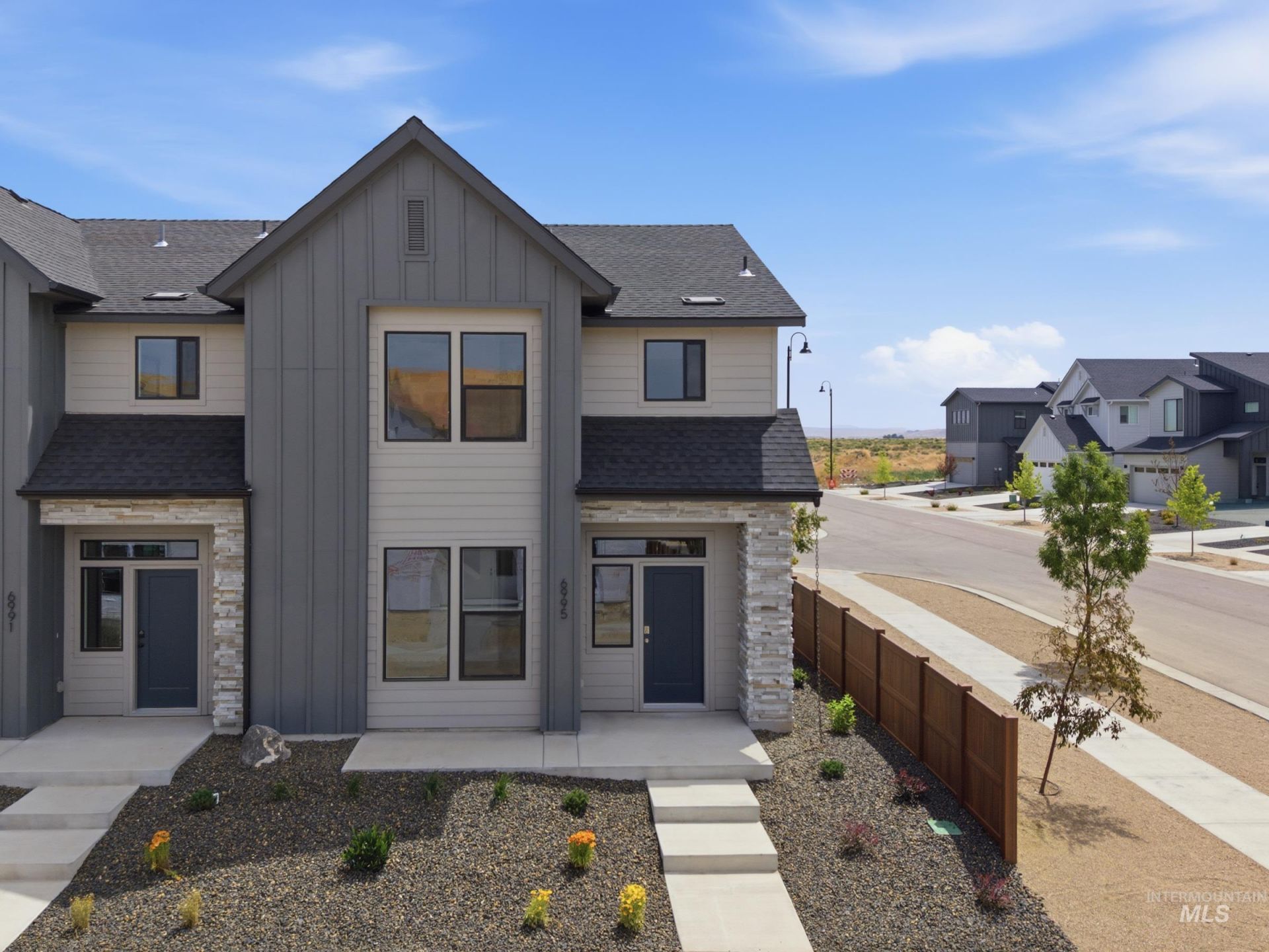 6995 S Spindlebush Ave, Boise, ID 83709 Main Photo