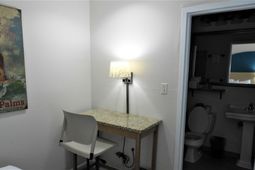 1004 Ocean Boulevard photo 4