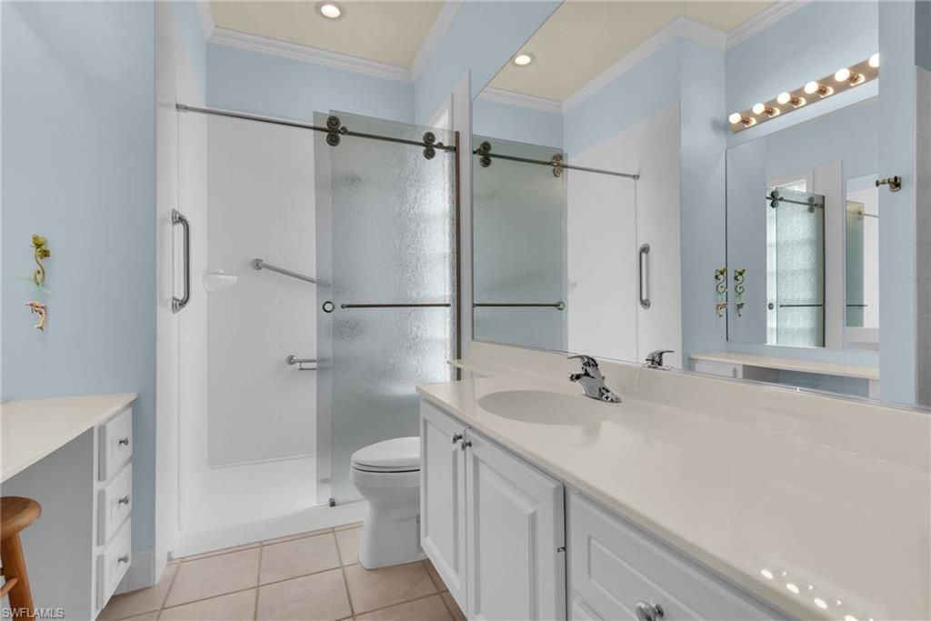 5843 Charlton Way, Naples, FL 34119 Photo