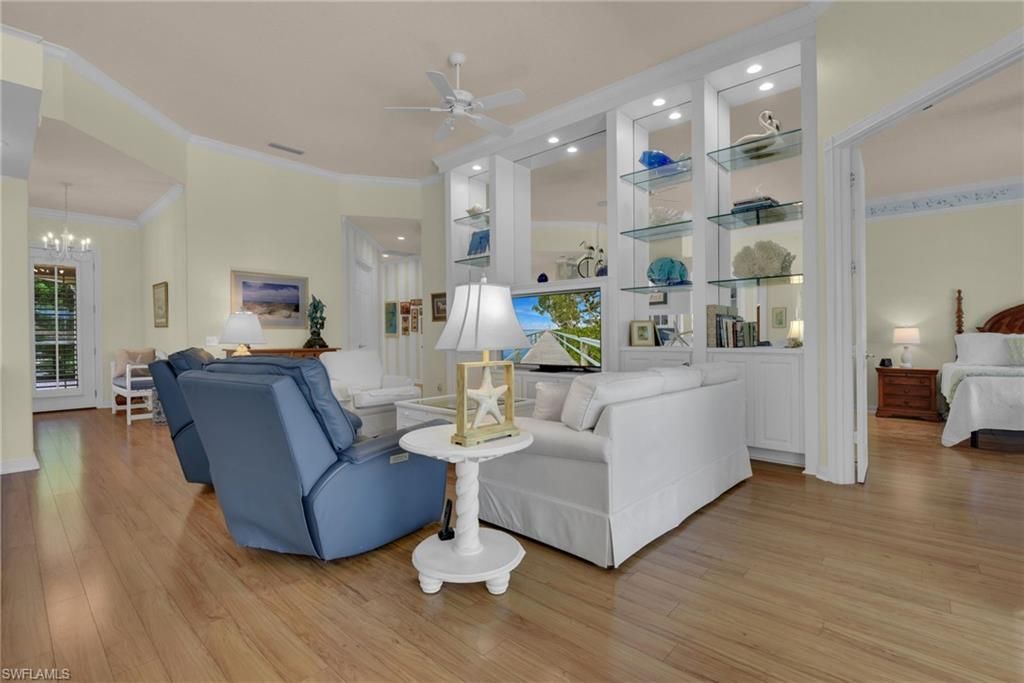 5843 Charlton Way, Naples, FL 34119 Photo