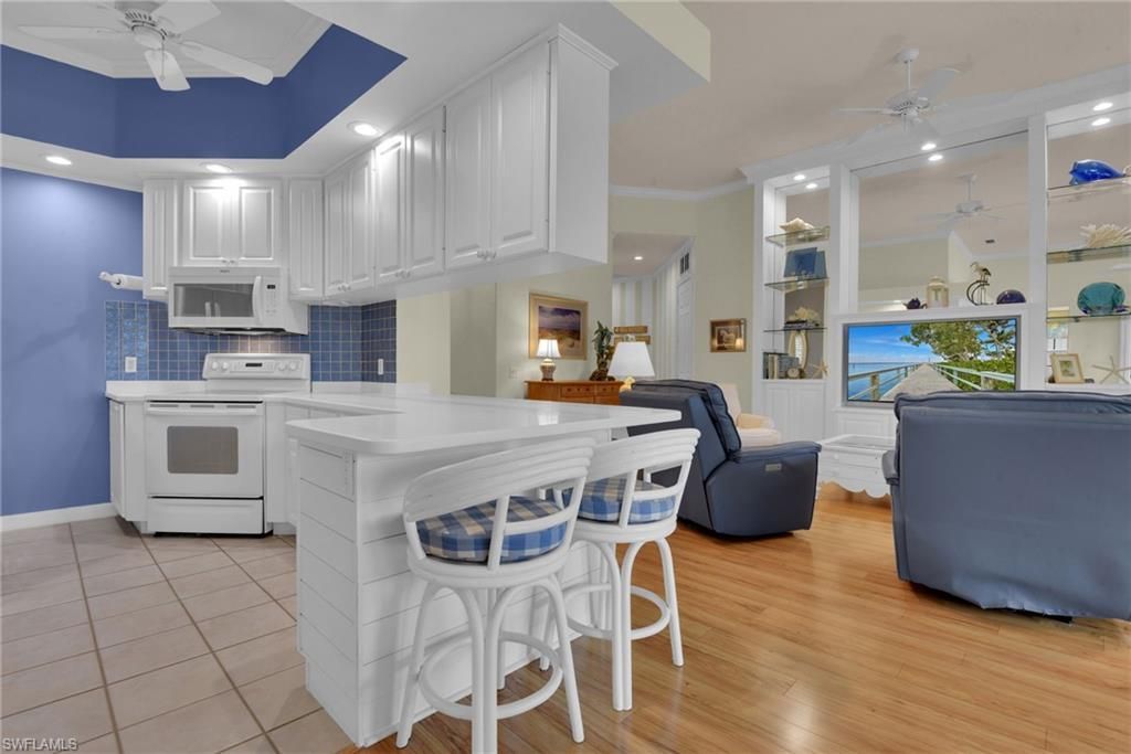 5843 Charlton Way, Naples, FL 34119 Photo