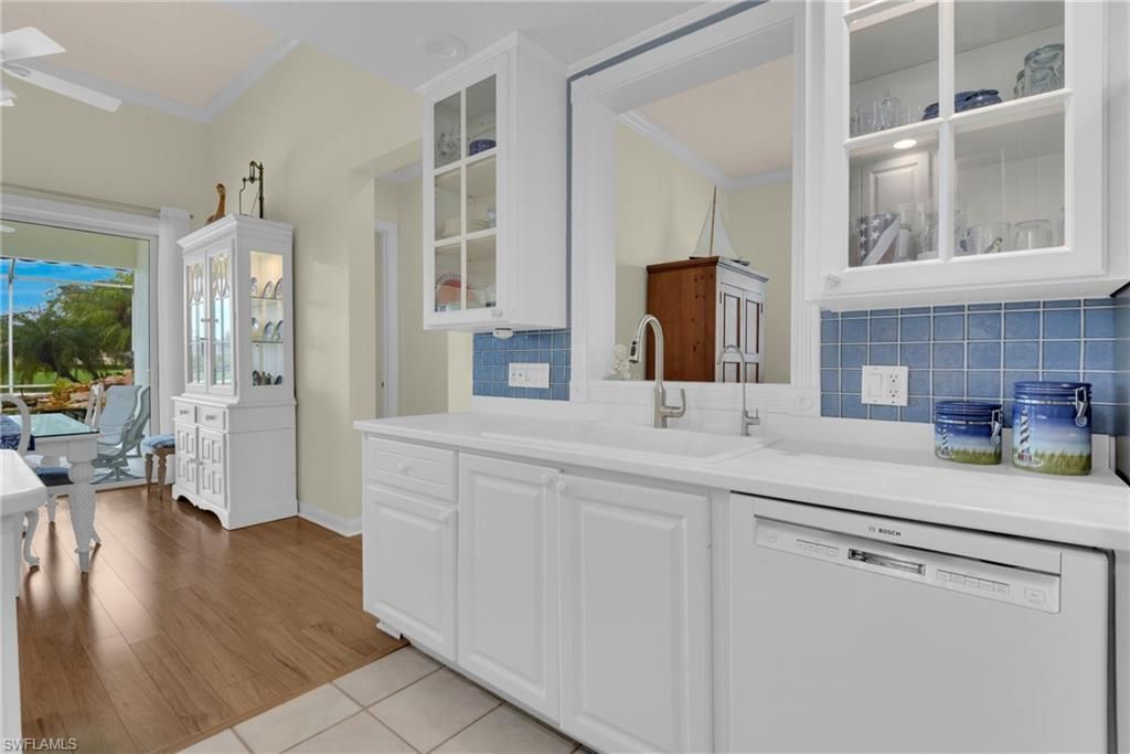 5843 Charlton Way, Naples, FL 34119 Photo