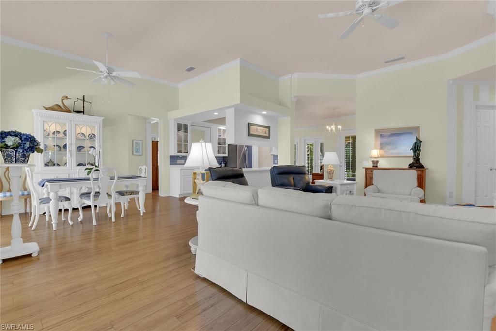 5843 Charlton Way, Naples, FL 34119 Photo