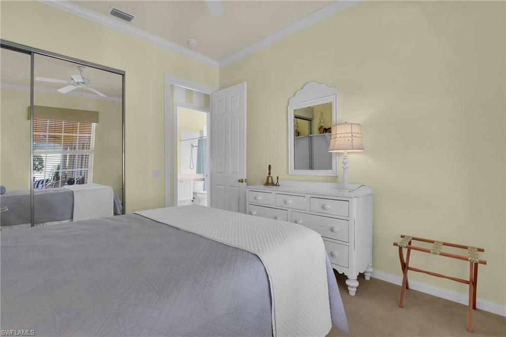 5843 Charlton Way, Naples, FL 34119 Photo