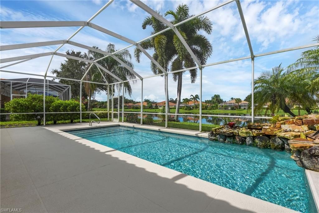 5843 Charlton Way, Naples, FL 34119 Photo