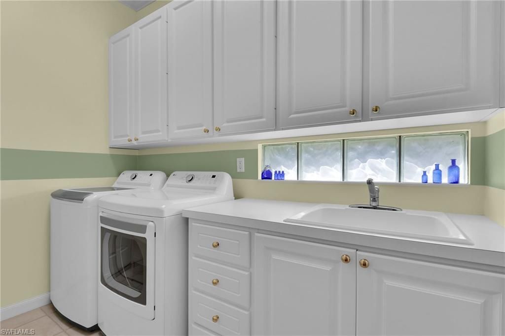 5843 Charlton Way, Naples, FL 34119 Photo